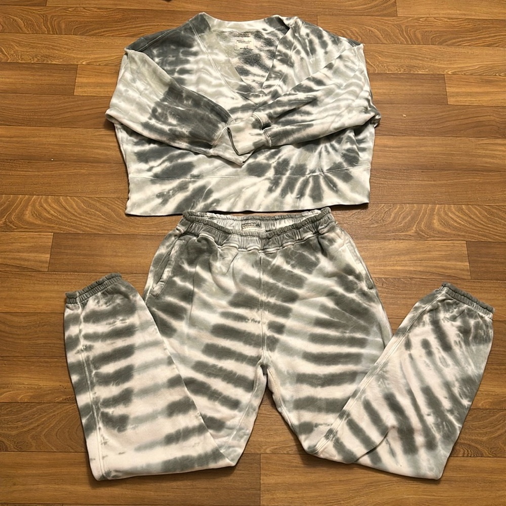 Abercrombie & Fitch tie dye - soft A&F collection - L